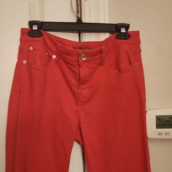 JCP Women's Coral Pink Skinny Ankle High-Stretch Jeans Size 29/8 - Picture 2 of 8